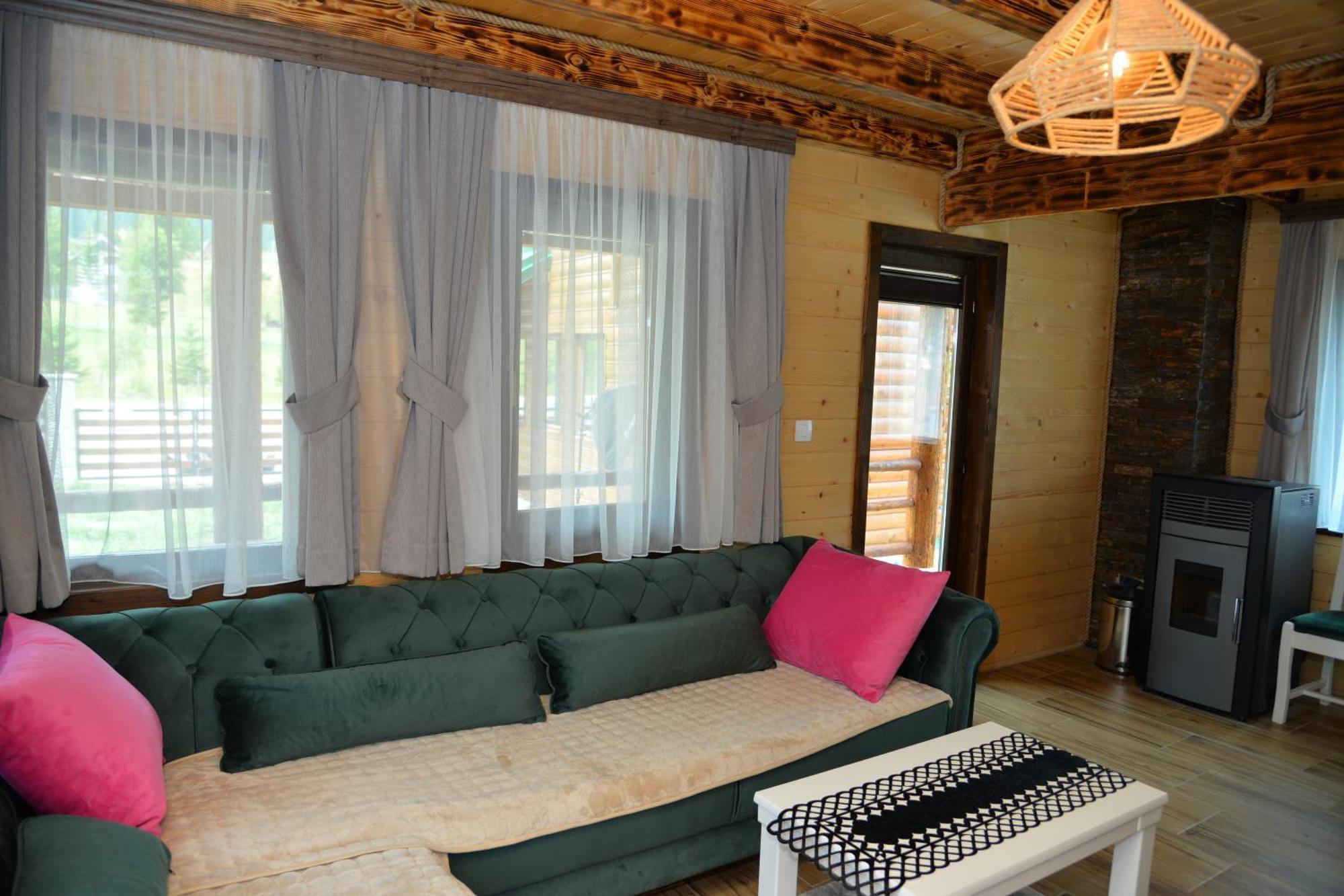 Zagrad Homes In Zabljak Екстериор снимка