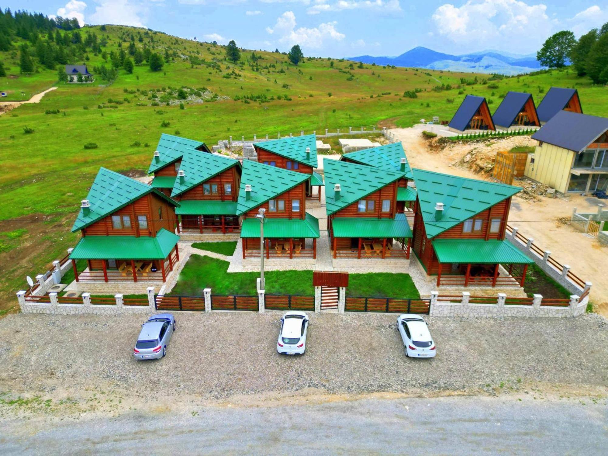 Zagrad Homes In Zabljak Екстериор снимка
