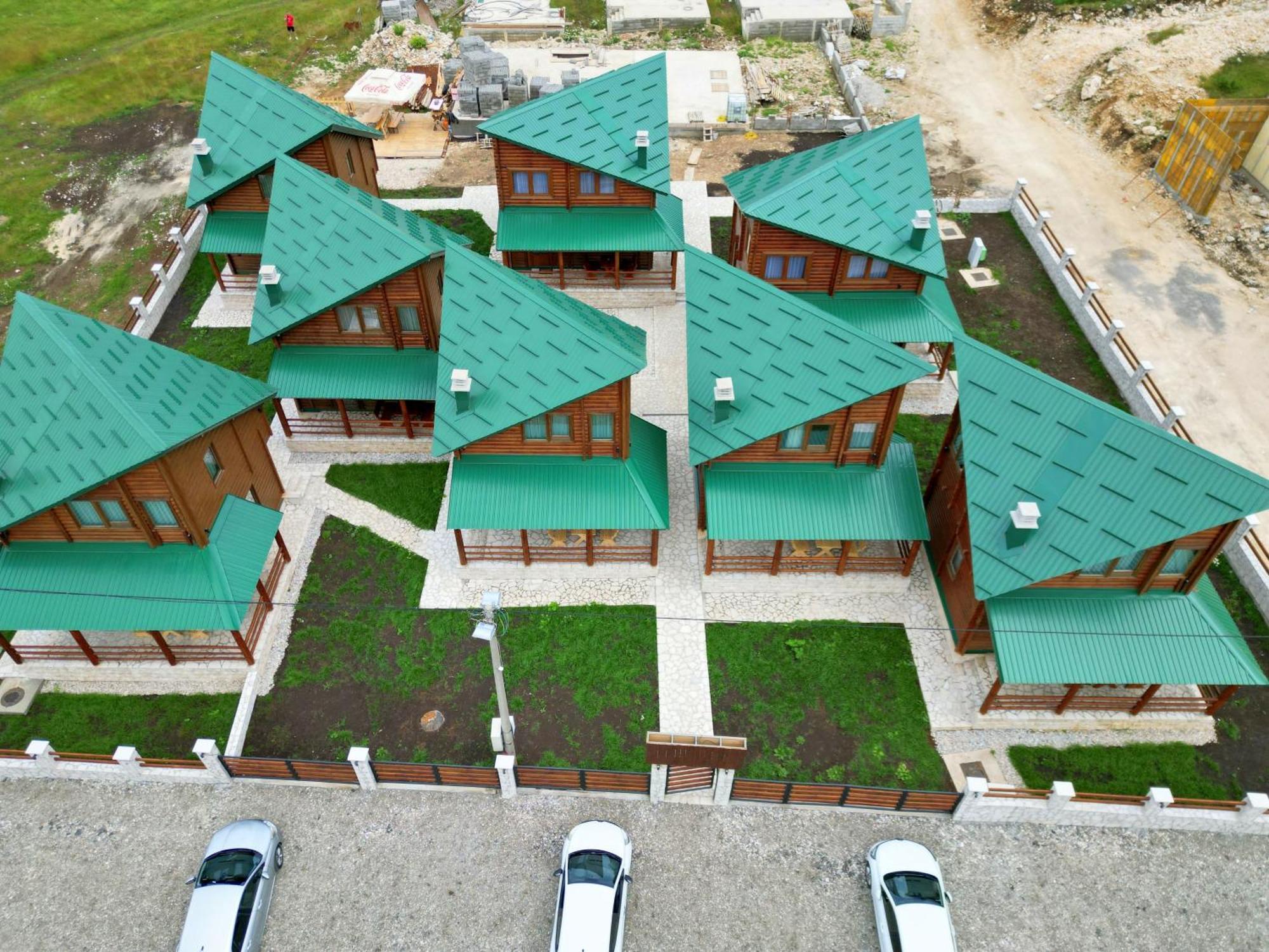Zagrad Homes In Zabljak Екстериор снимка
